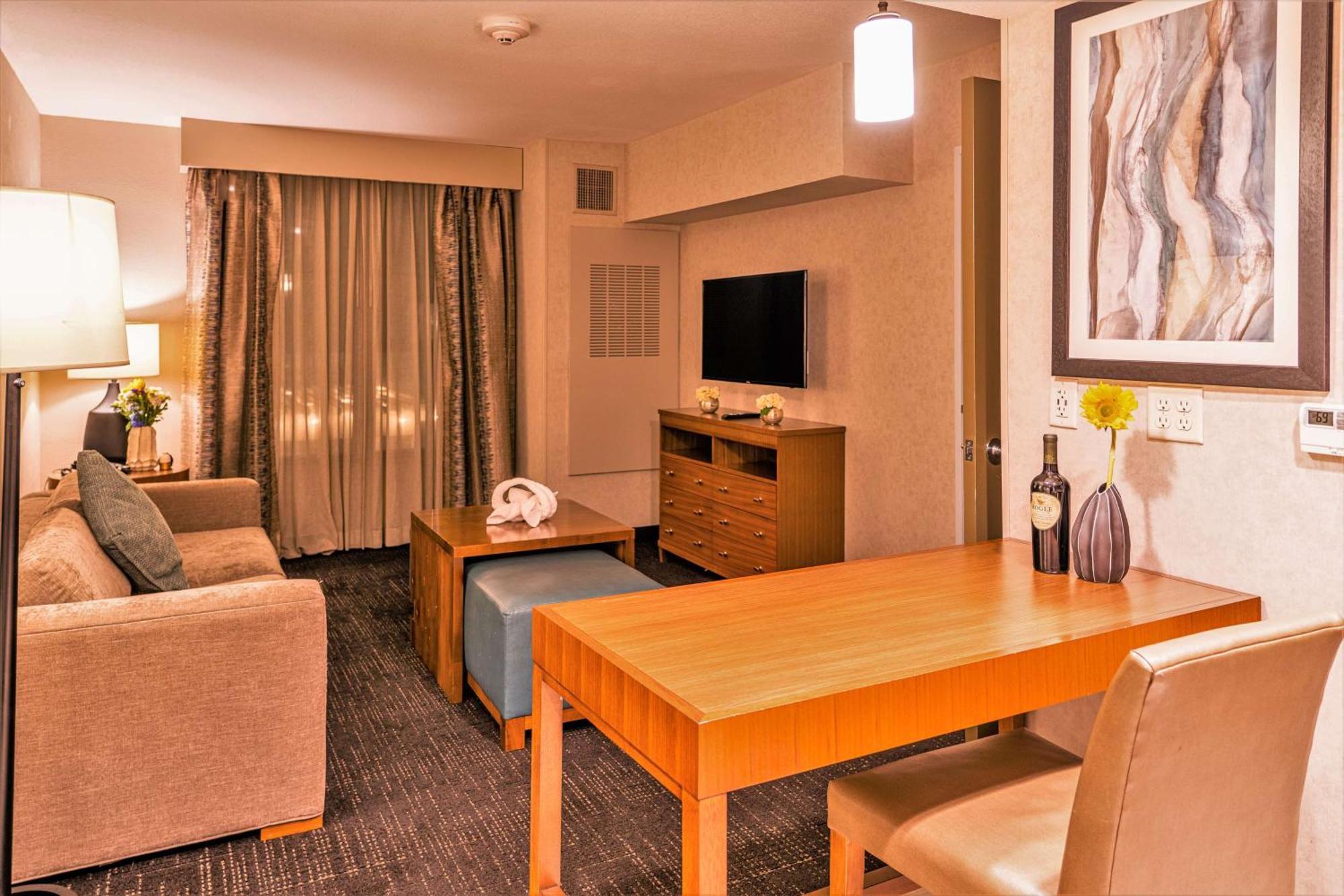Hotel Homewood By Hilton Concord 3*