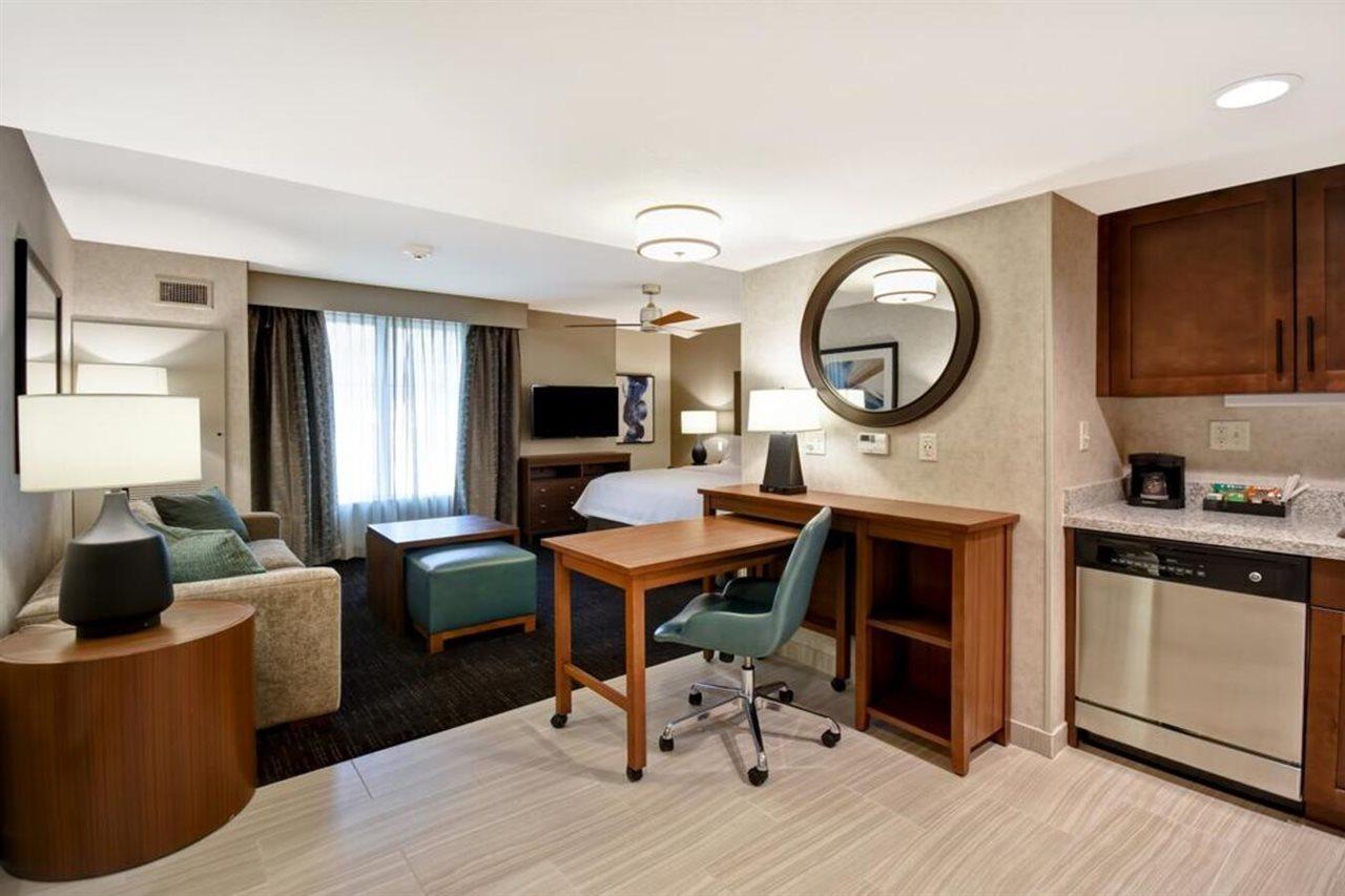 Hotel Homewood By Hilton Concord